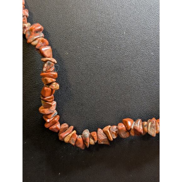 Vintage Brownish Red Gemstone Chip Bead 34" Strand Necklace - Picture 3 of 7